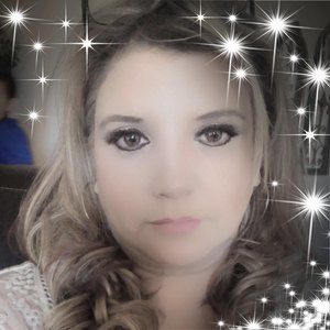 Meet your Posher, Lorena